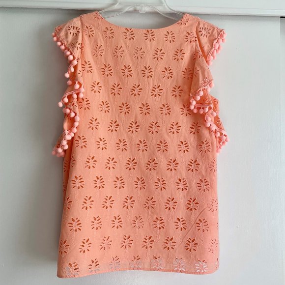 Lilly Pulitzer Astara Top Peach Palm Tree Eyelet Pom Pom Sleeve V Neck Blouse S - Picture 3 of 12